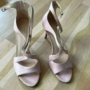 Nine West heels. Excellent condition